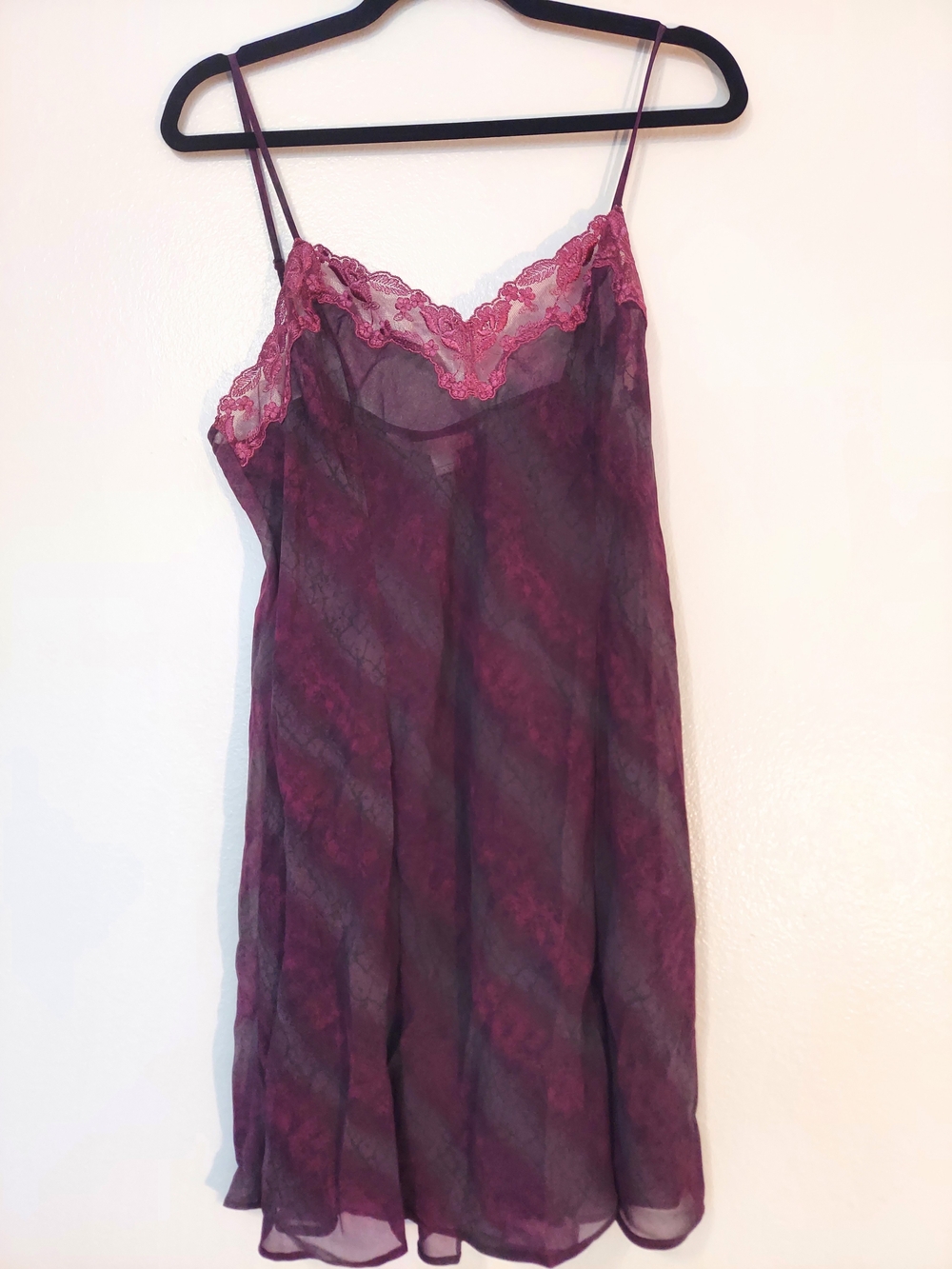 Victorias Secret Plum/Gray Sheer Lace-Trim Slip Night Dress Size L